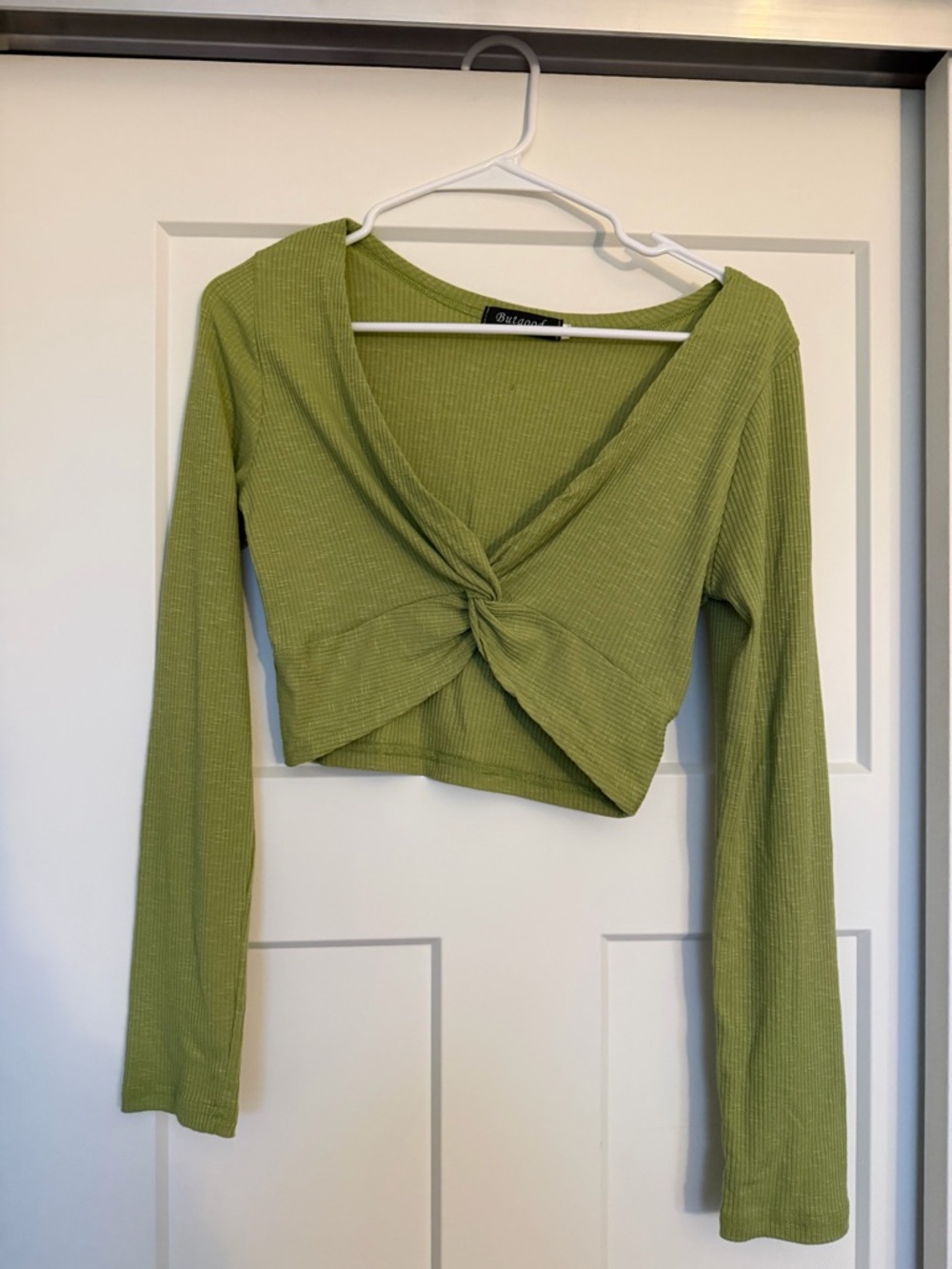 Twist-Front Long Sleeve Crop Top - Green